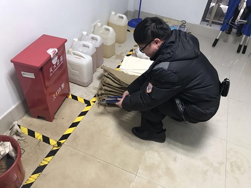 簡訊照片-未雨綢繆戰冬寒 多措并舉控風險-軌道公司.jpg